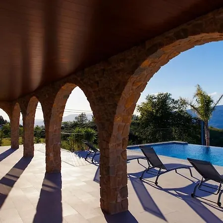 Villa Vista D'ouro- A Luxury In The Mountains *