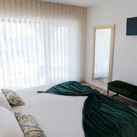 Vista D'ouro- A Luxury In The Mountains Ponte da Barca