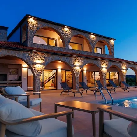 Vista D'ouro- A Luxury In The Mountains *